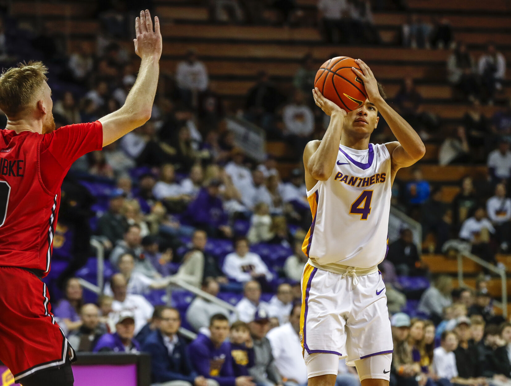 MBBall UNI vs. Illinois St 9